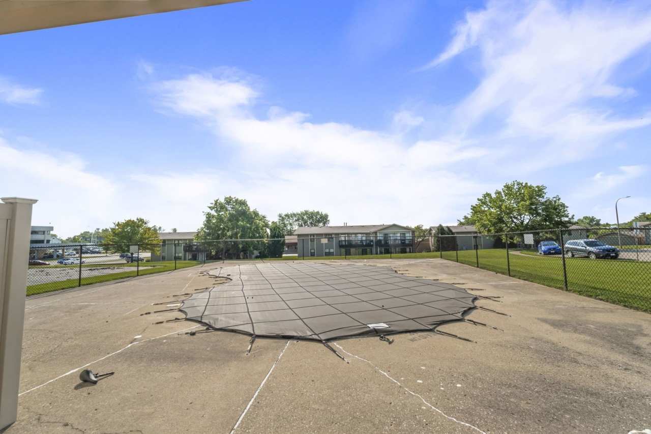 5880 Rembrandt Court