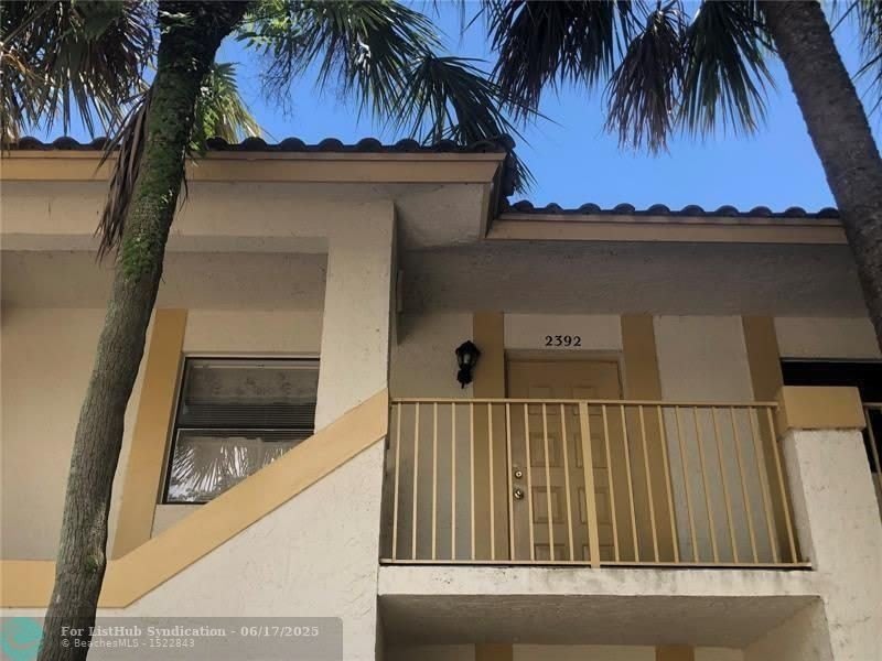 2392 Coral Springs Dr