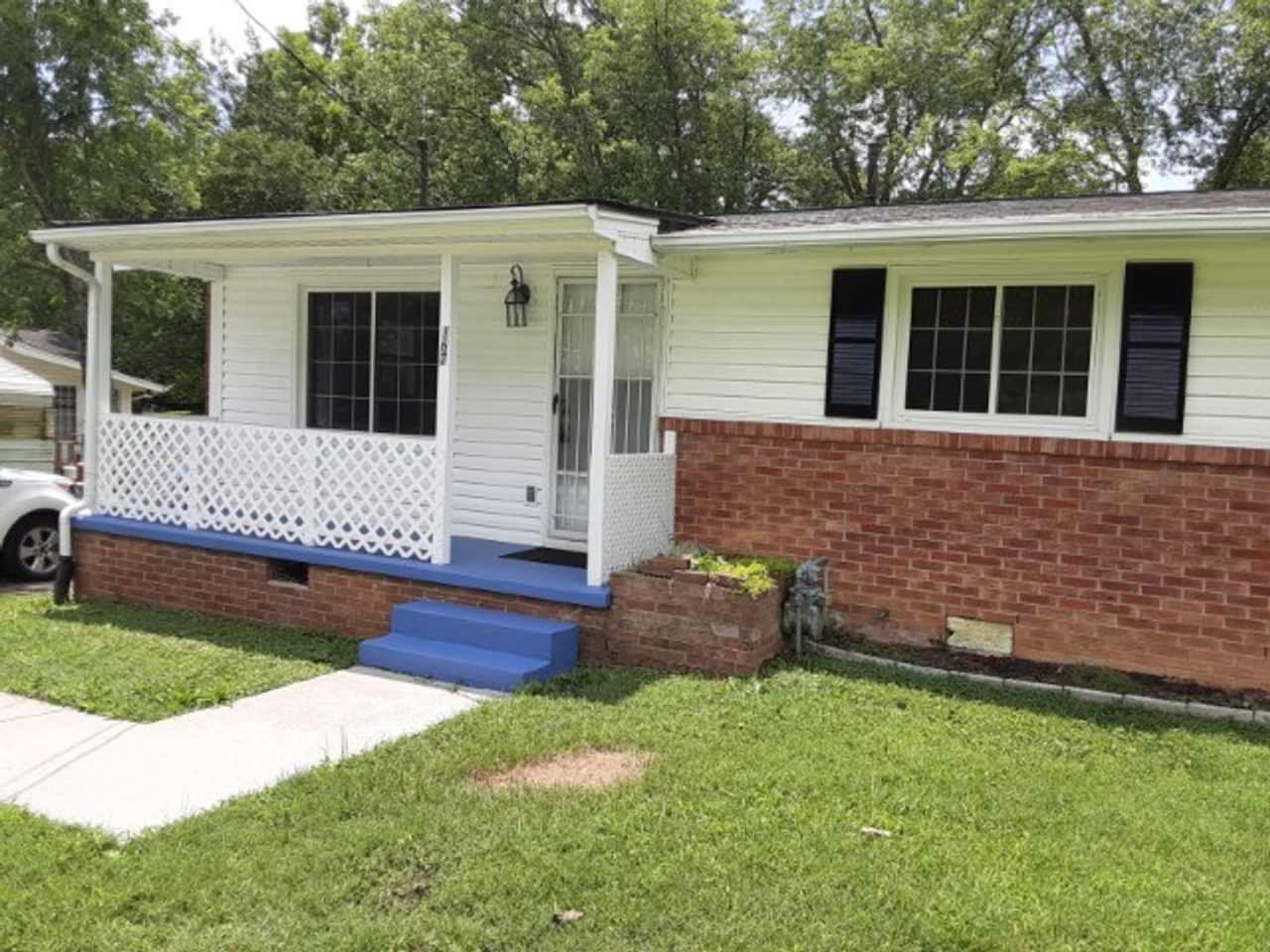 Prime location off turnpike