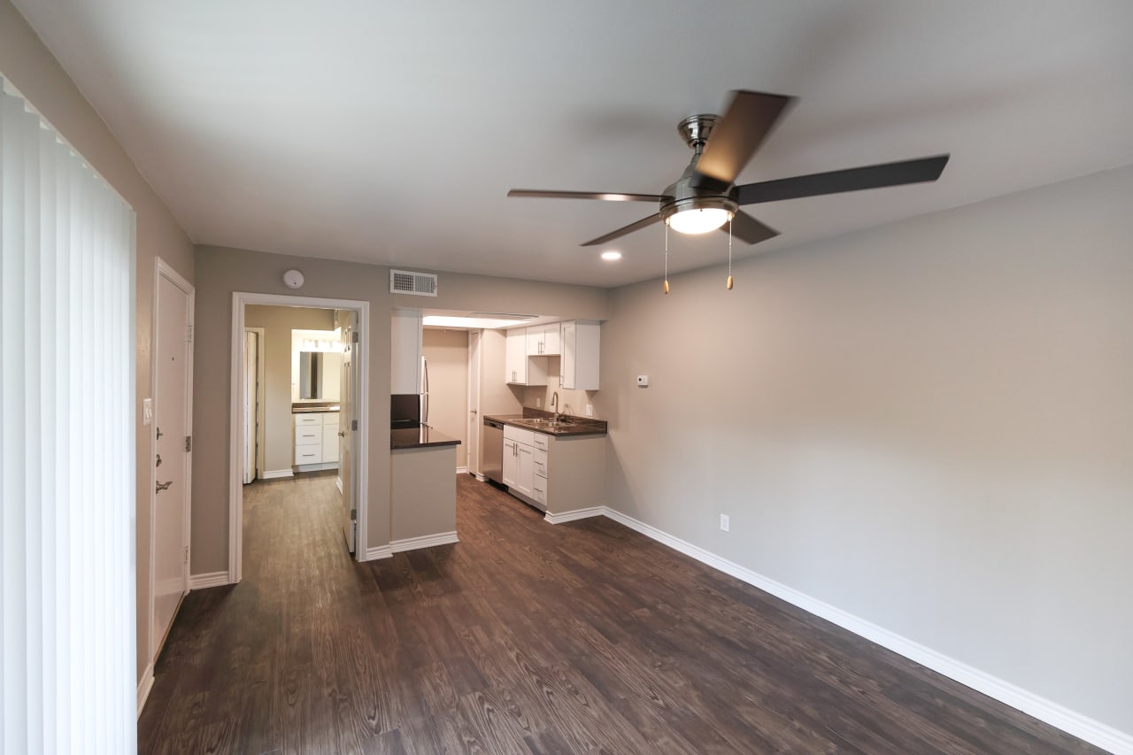 Fox Run Apartments
