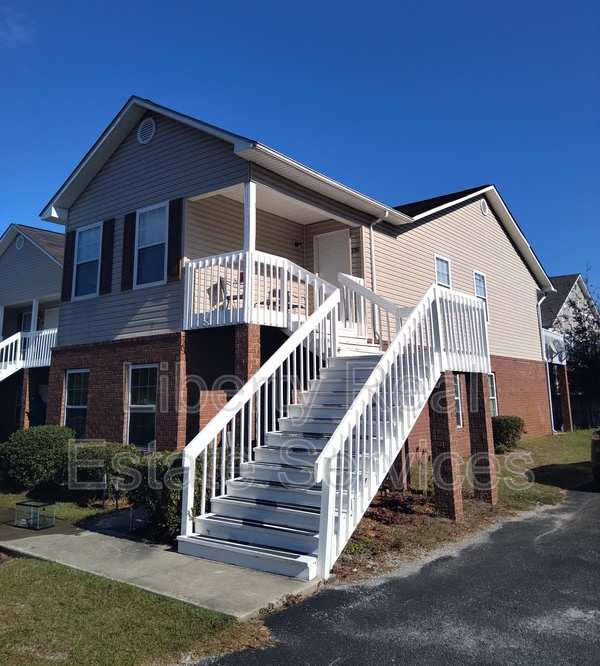 230 Magnolia Plantation Ct