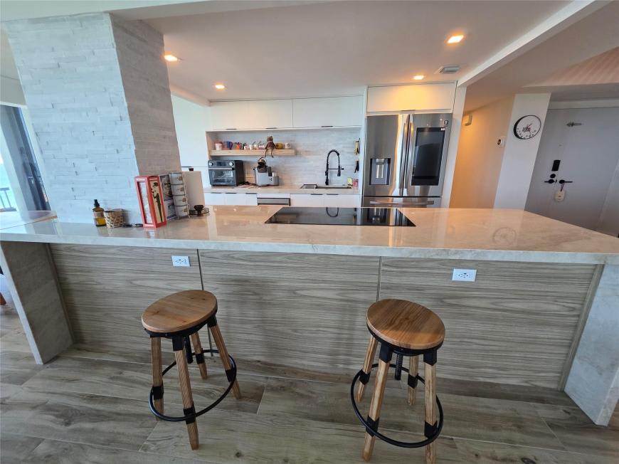 5550 North Ocean Dr.