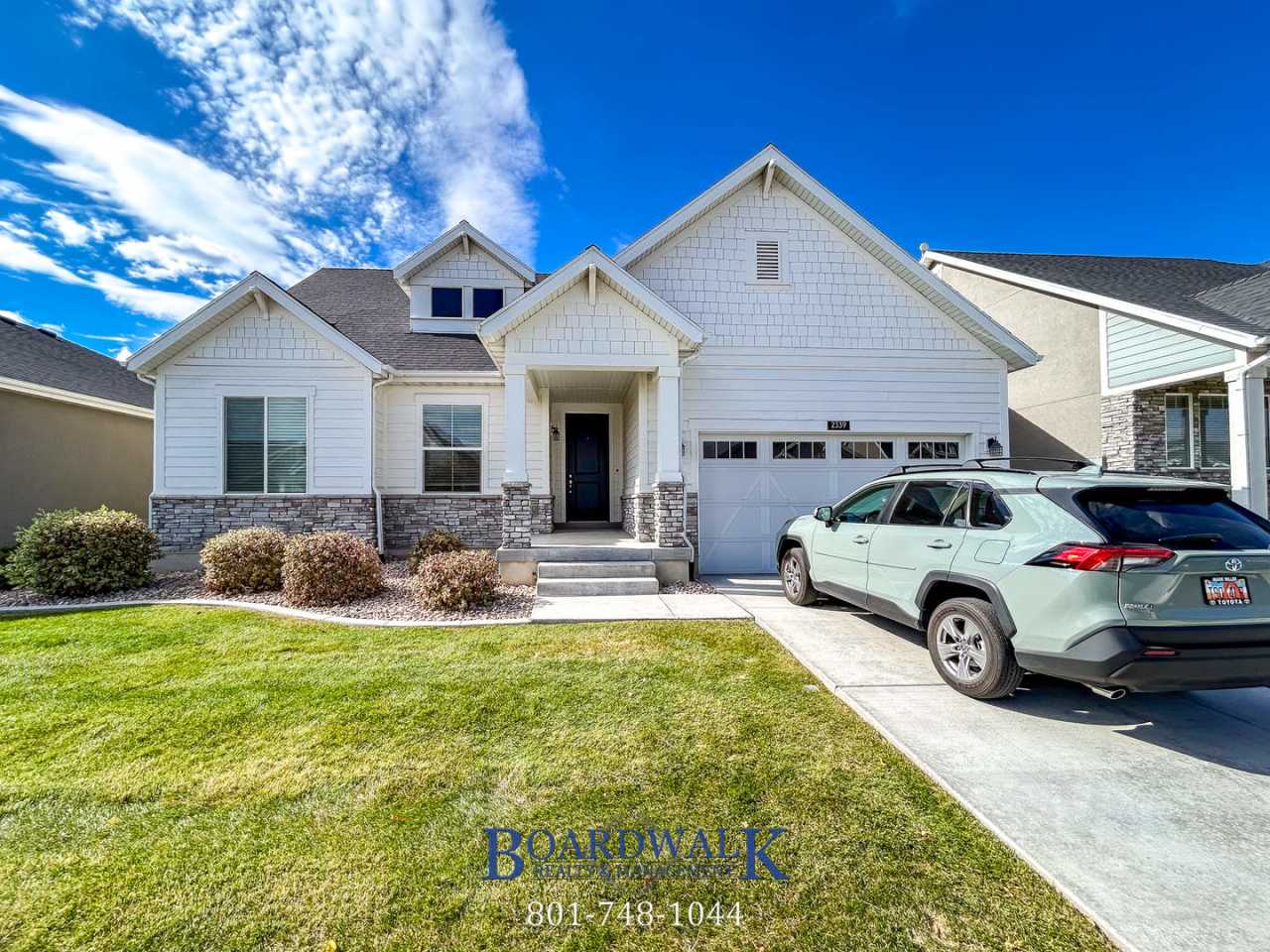 Spacious 2-Bed + Loft with Premium Finishes