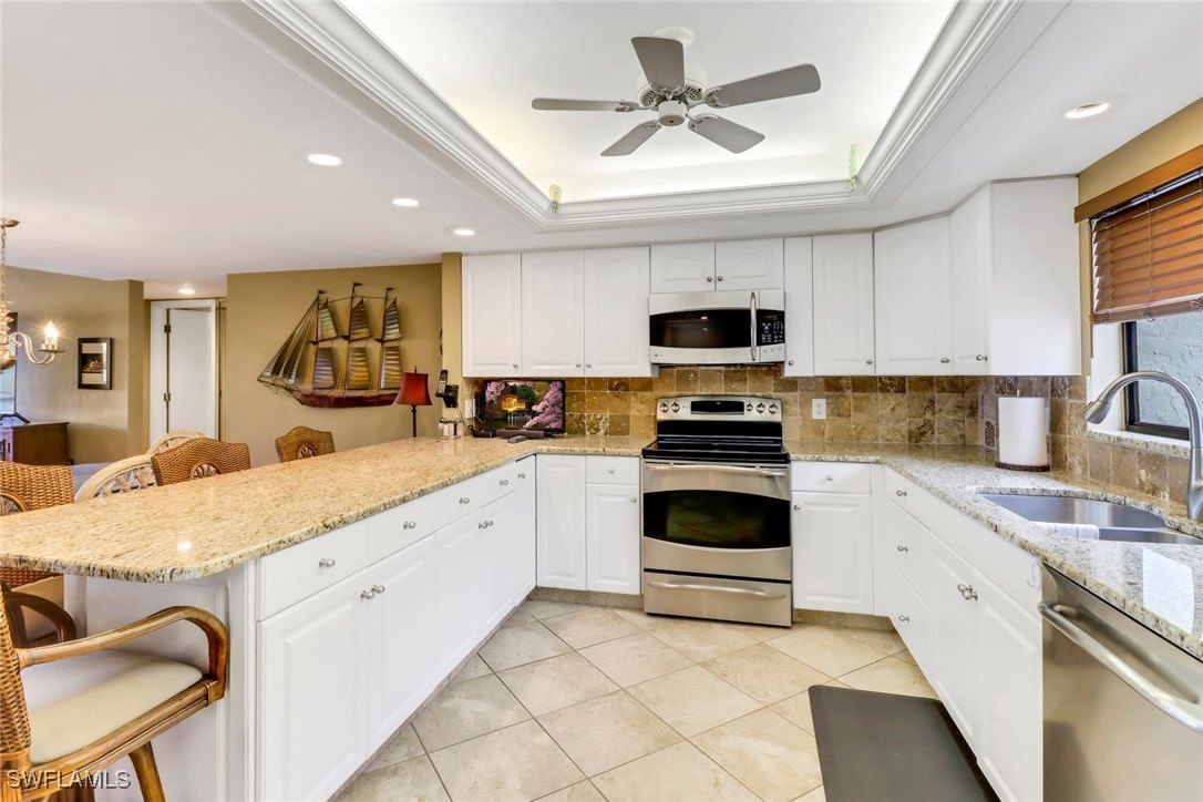 4811 S Landings Drive unit: 202