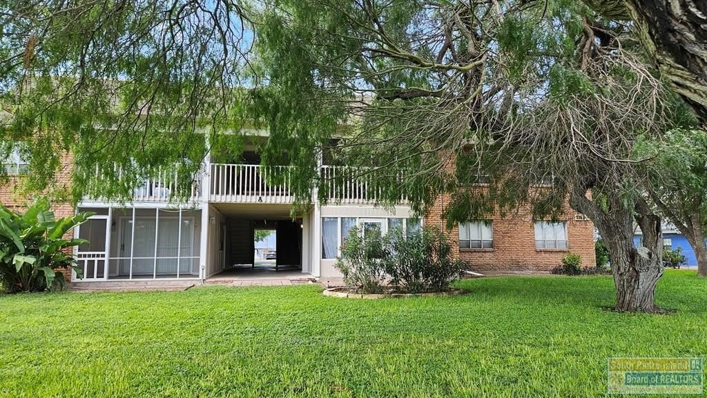 835 Santa Isabel Blvd.