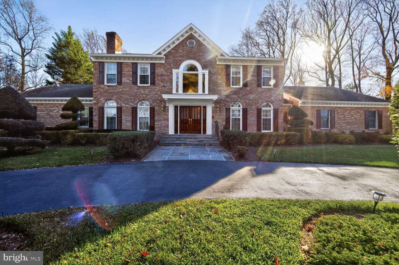 7206 BRADLEY Boulevard