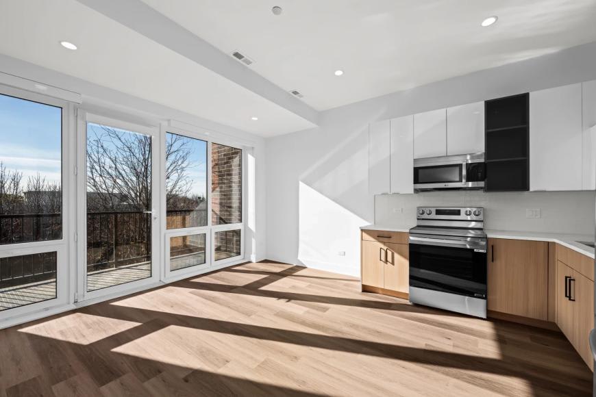 1439 West Fillmore St.