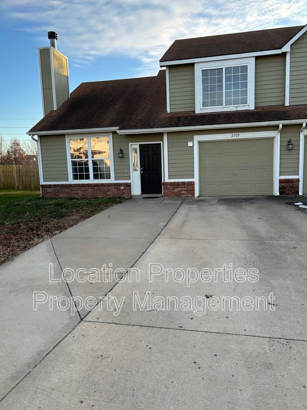 2709 Harrison Place - 1