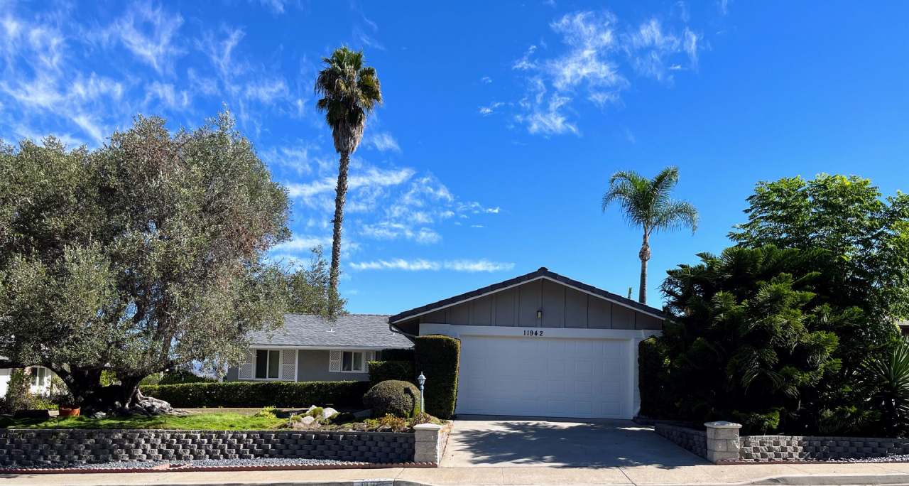 ***Move in special $1000 off 1st month's rent ***Rancho Bernardo One Level Home with Solar and a 2-car Garage