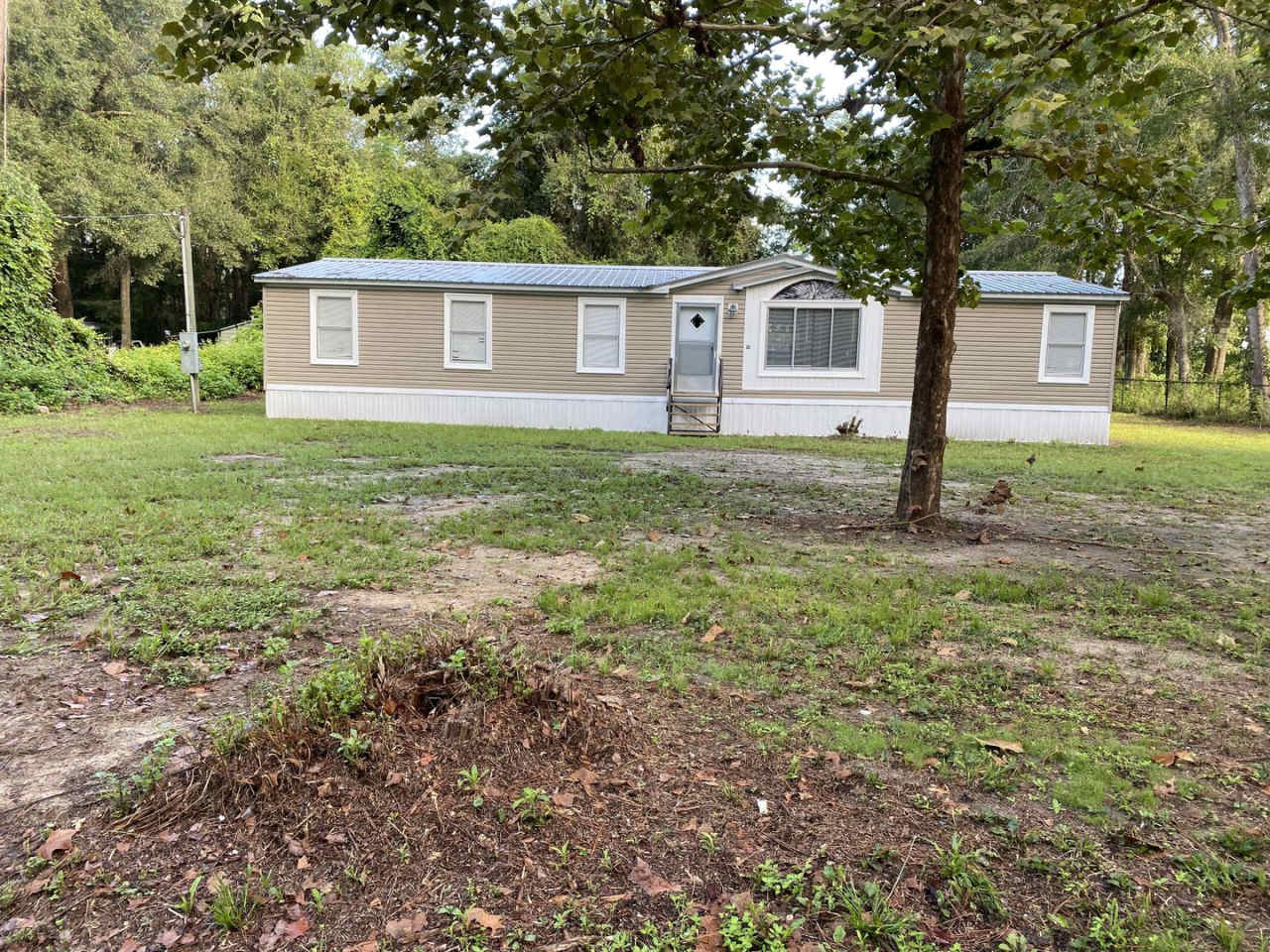 Double Wide for Rent on 1/2 Acre in Crawfordville