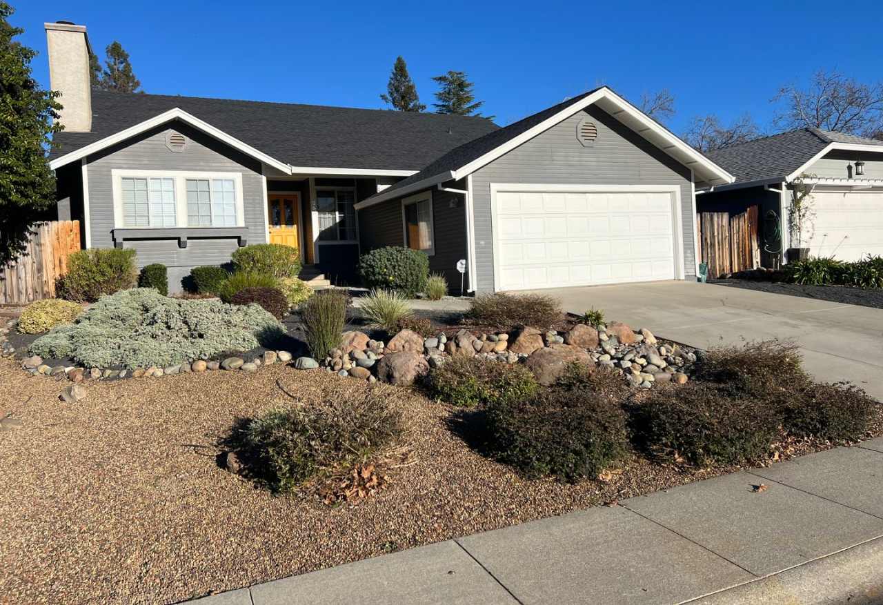 4 bedroom 2 Bathroom Home in Desirable Cal Park Neighborhood