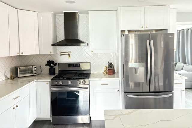 5224 Woodlawn Street