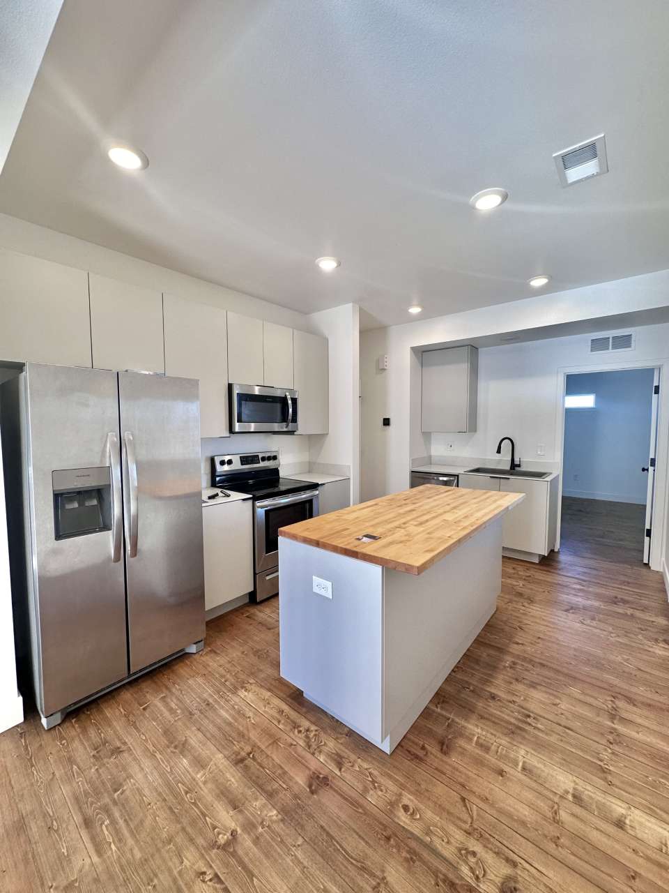 4004 Blue Pine Lane - 1