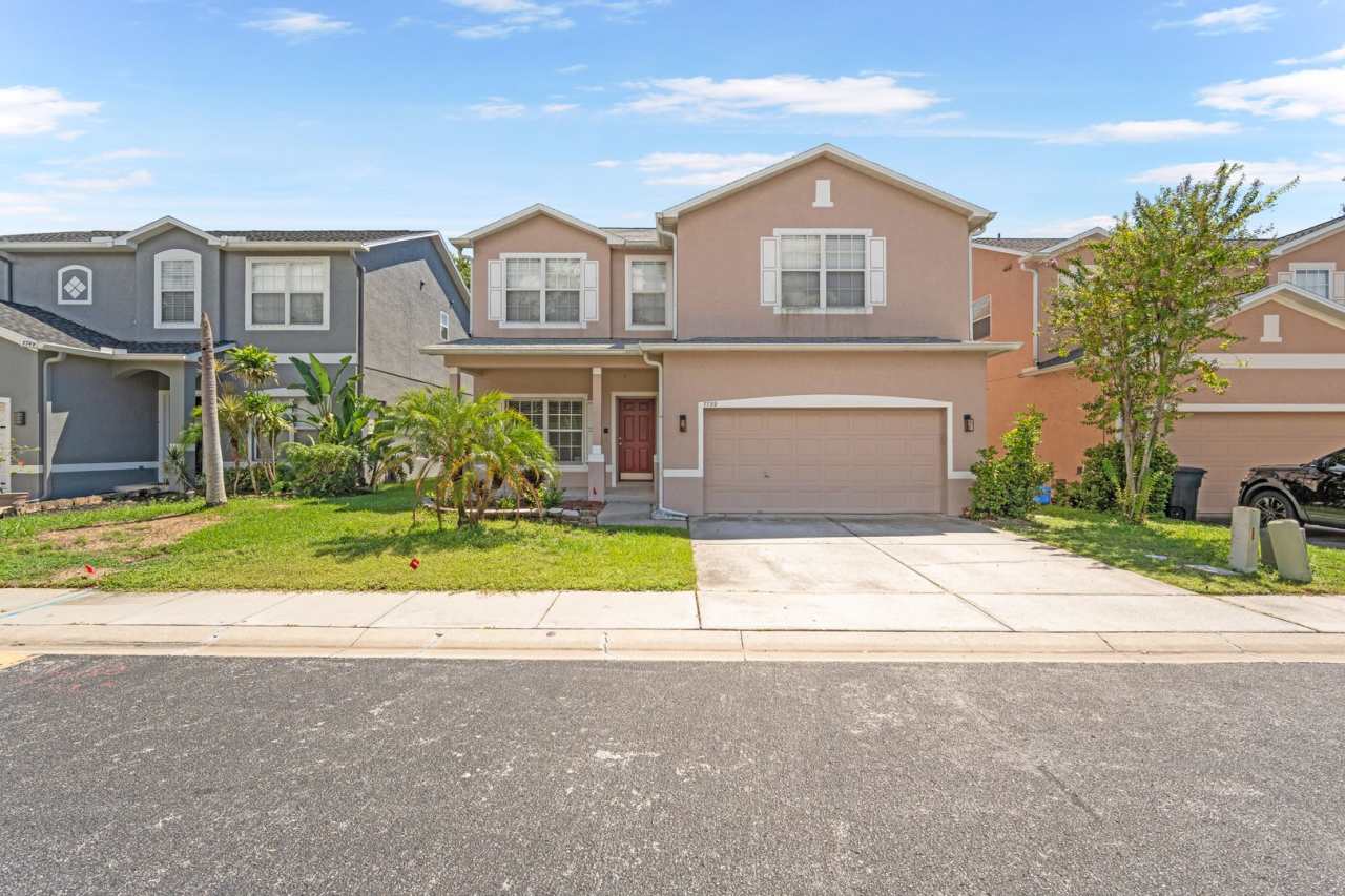 Beautiful 4-Bedroom Home with Loft in Pinellas Park