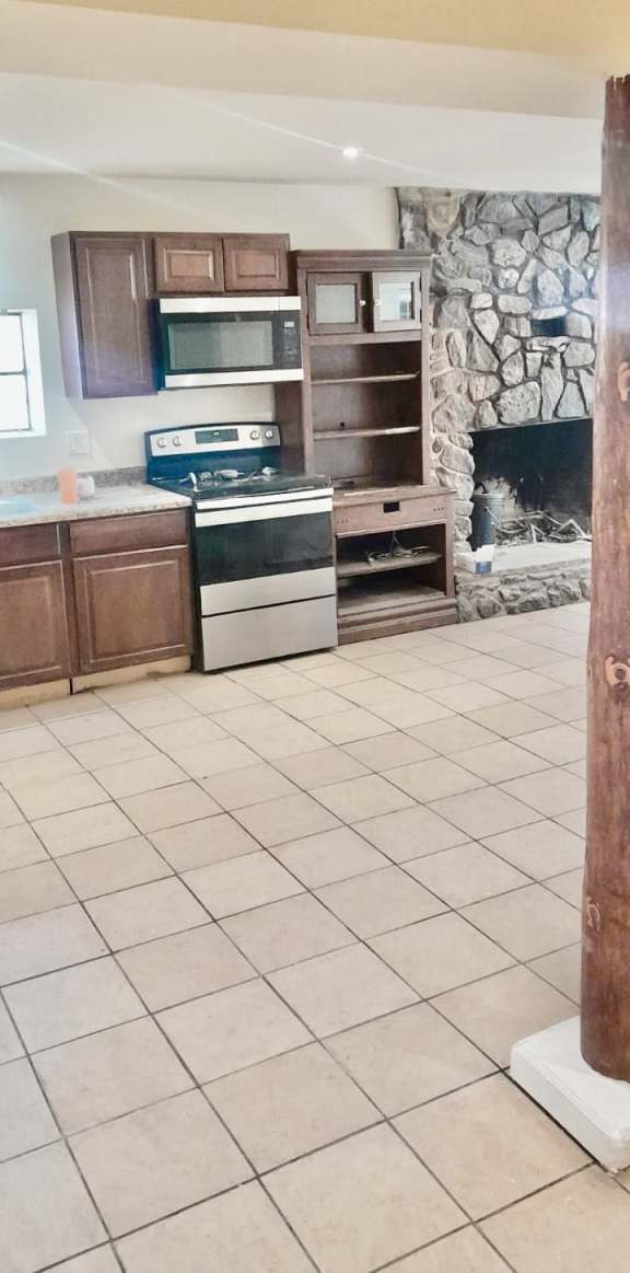 54030 Pine Crest Ave