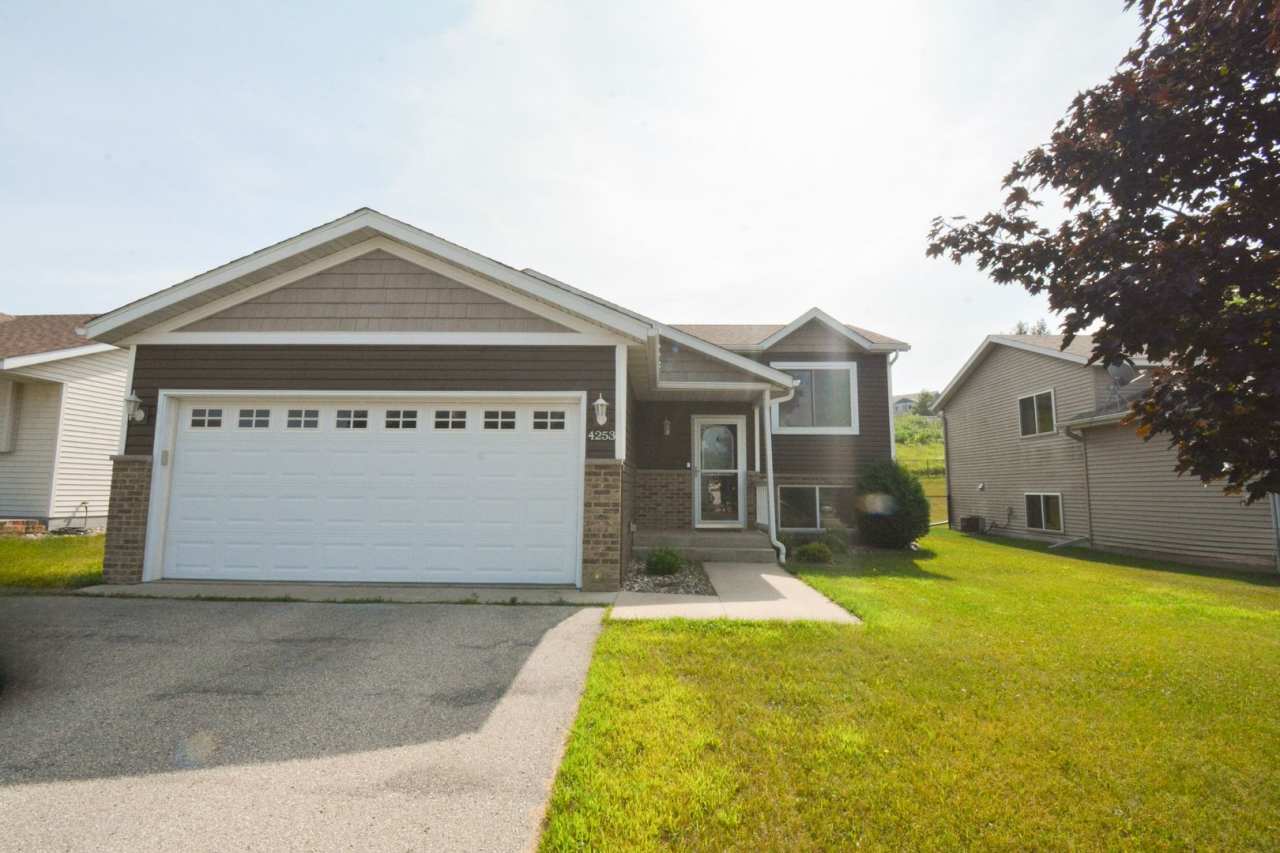 Recently Renovated 4 Bed, 2 Bath Home for Rent – Fenced Yard  Garage!