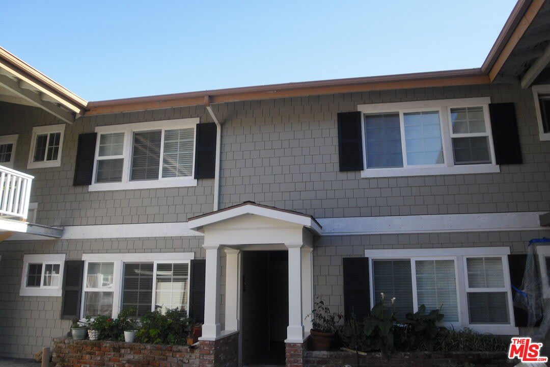 22852 Pacific Coast Hwy unit: F