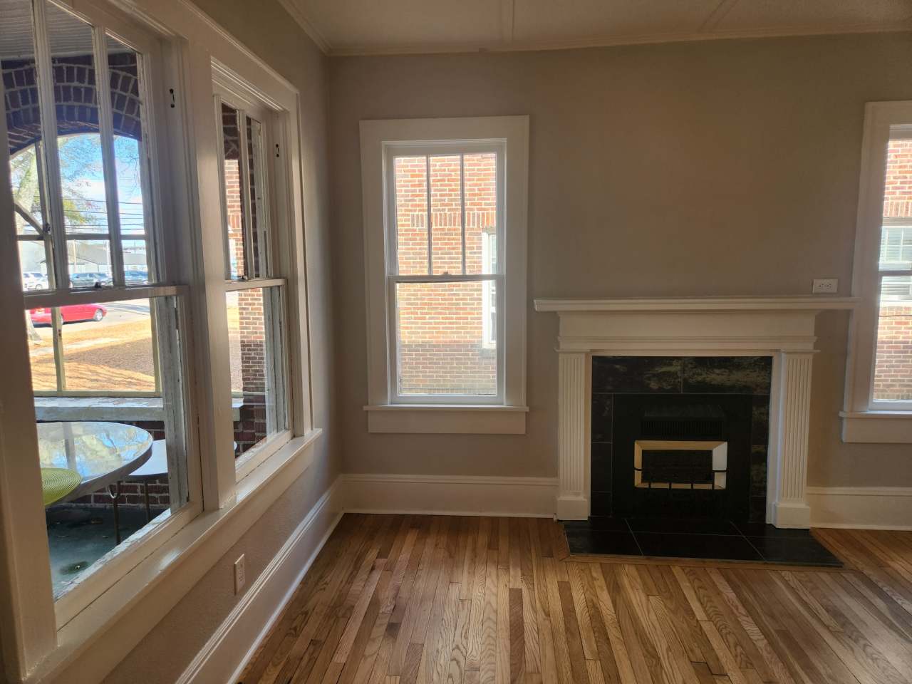 411 Magaine St Unit 1