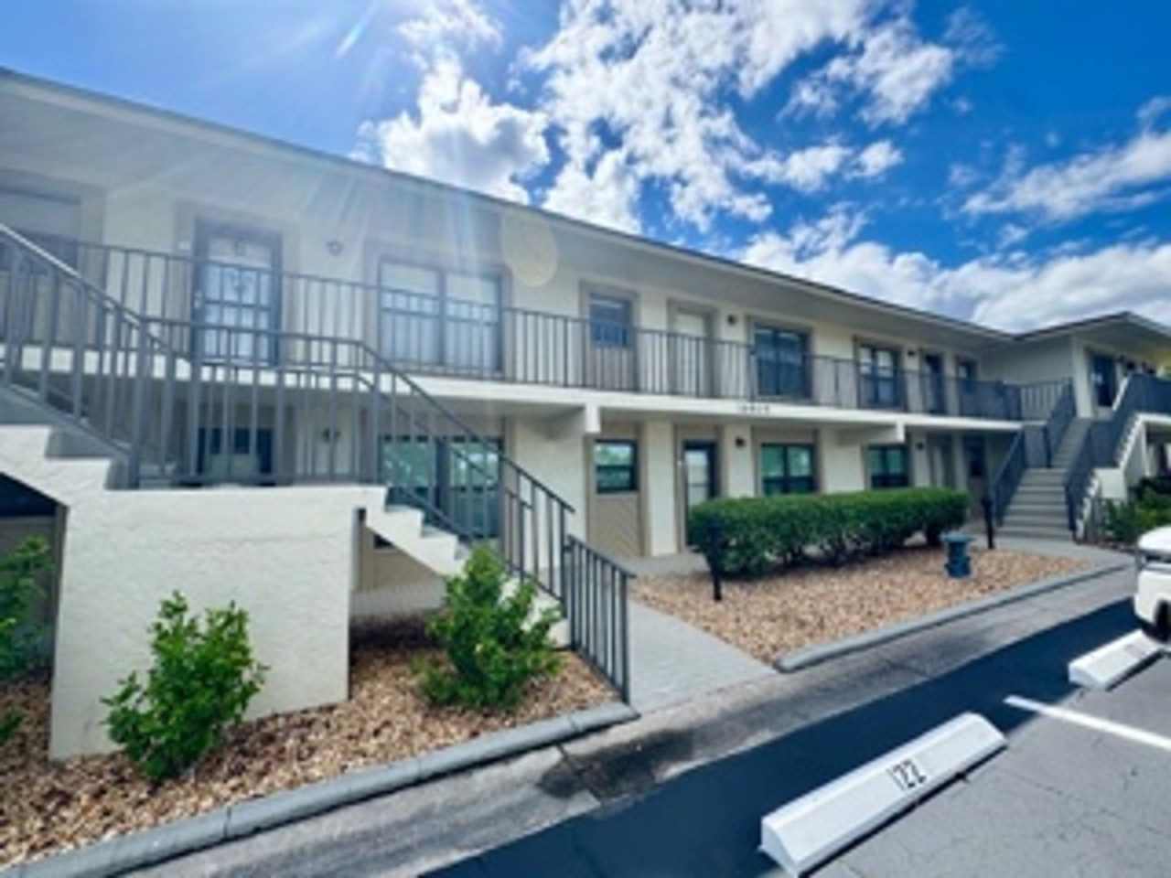 2 bedroom 2 bathroom Annual Rental in Davis Court