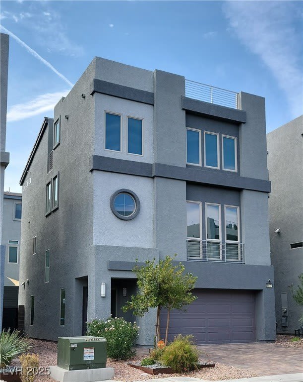 8037 Misty Canyon Avenue