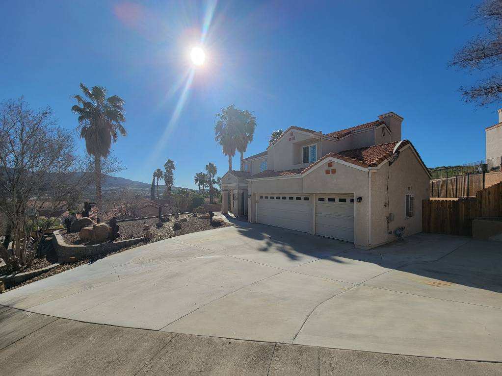 28045 Magic Mountain Lane