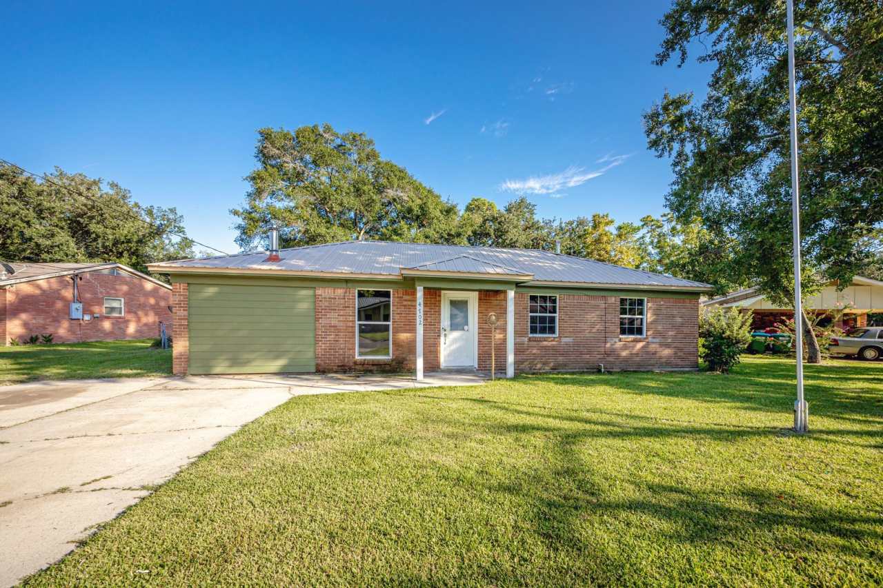 3 Bed 1 Bath Home In Pascagoula - New Appliances