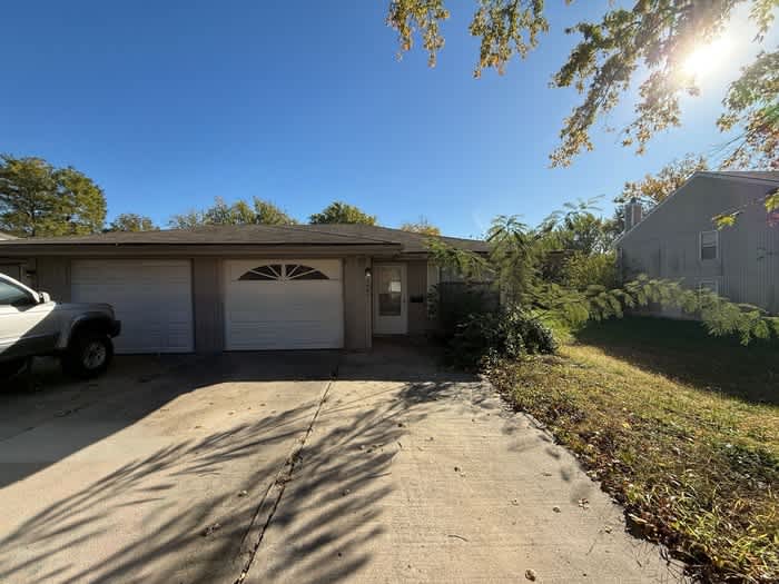 404 Southwest 6th Street