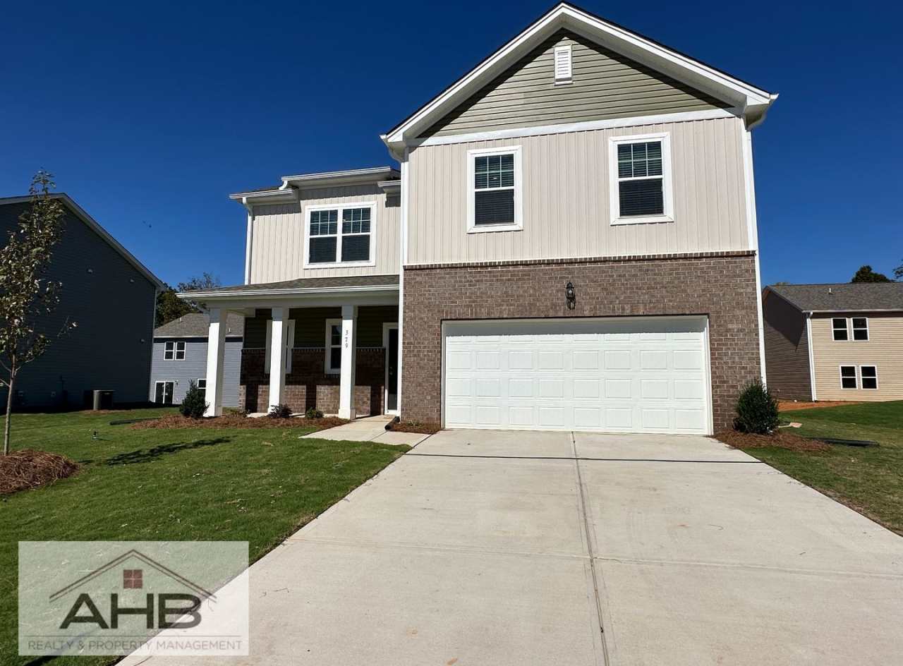 BRAND NEW CONSTRUCTION RENTAL IN THE MEADOWS! 4 bedrooms 2.5 Bathrooms