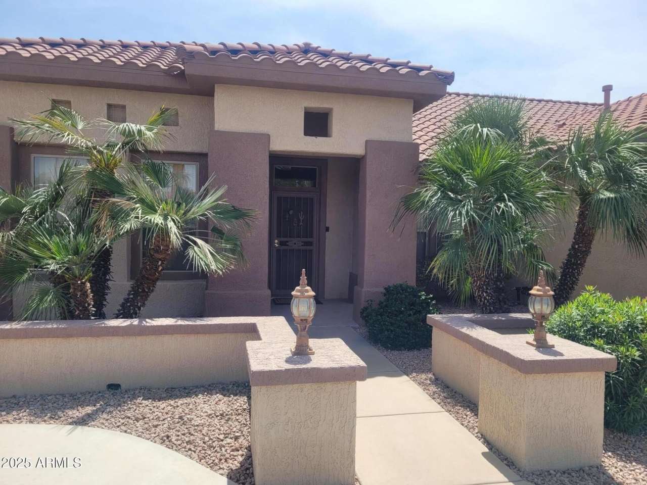 19887 N SHADOW MOUNTAIN Drive