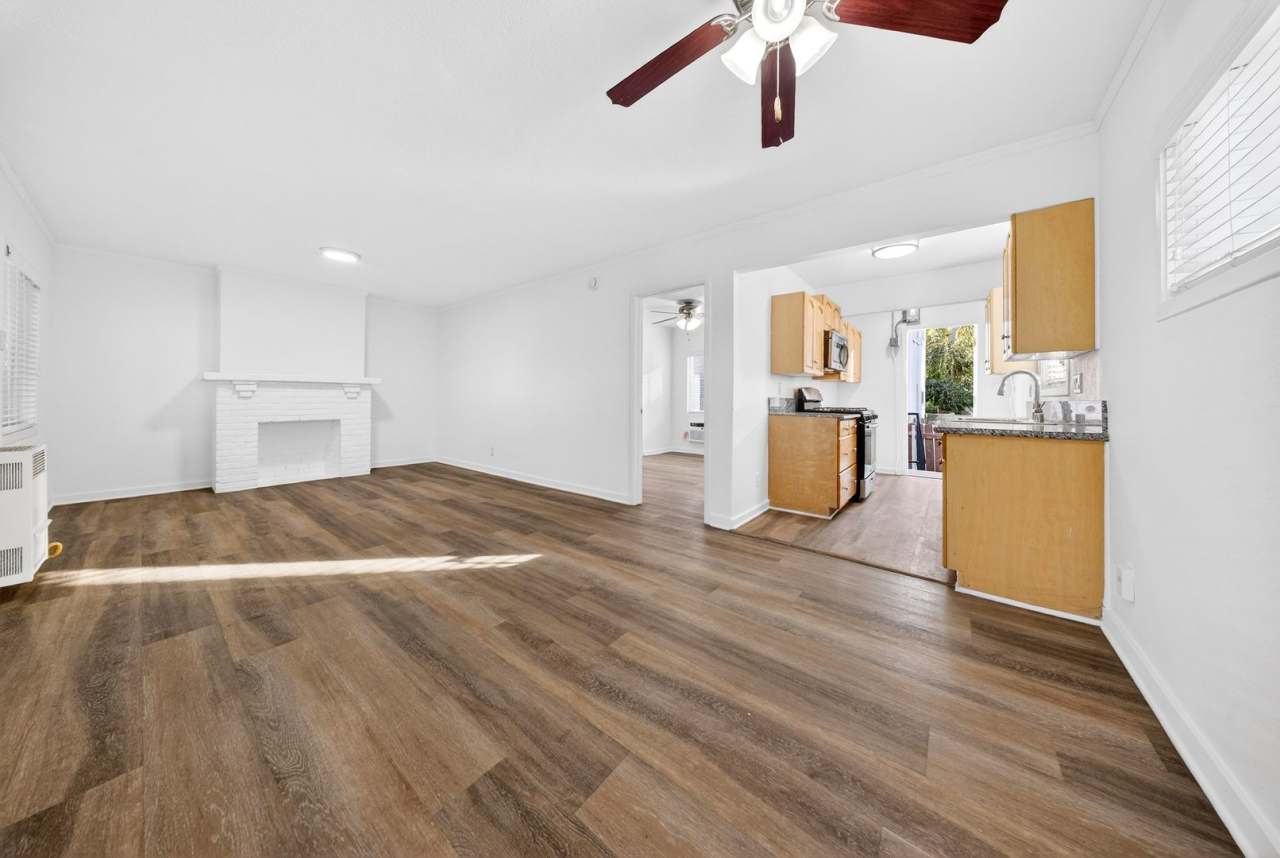 1685-1697 Summit St. / 109-137 E. Penn St.