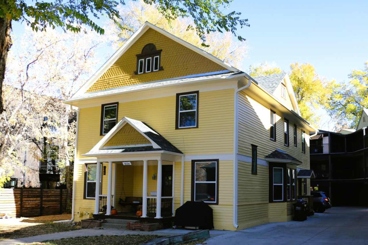 Spacious 4 bedroom Historic House - Available for Fall 2026-2027!