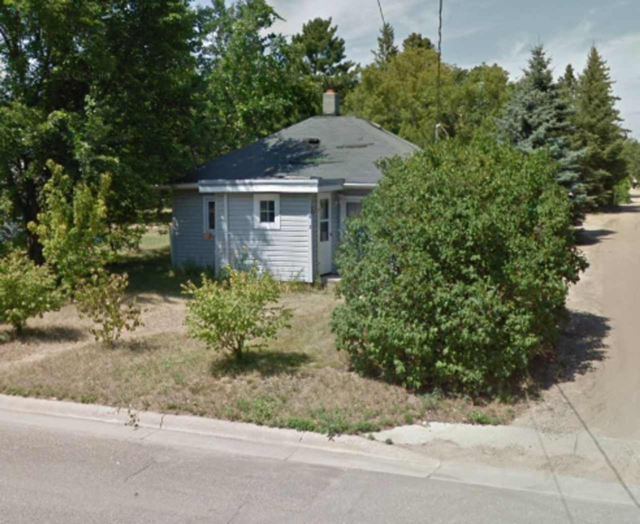 513 26th St NW, Bemidji