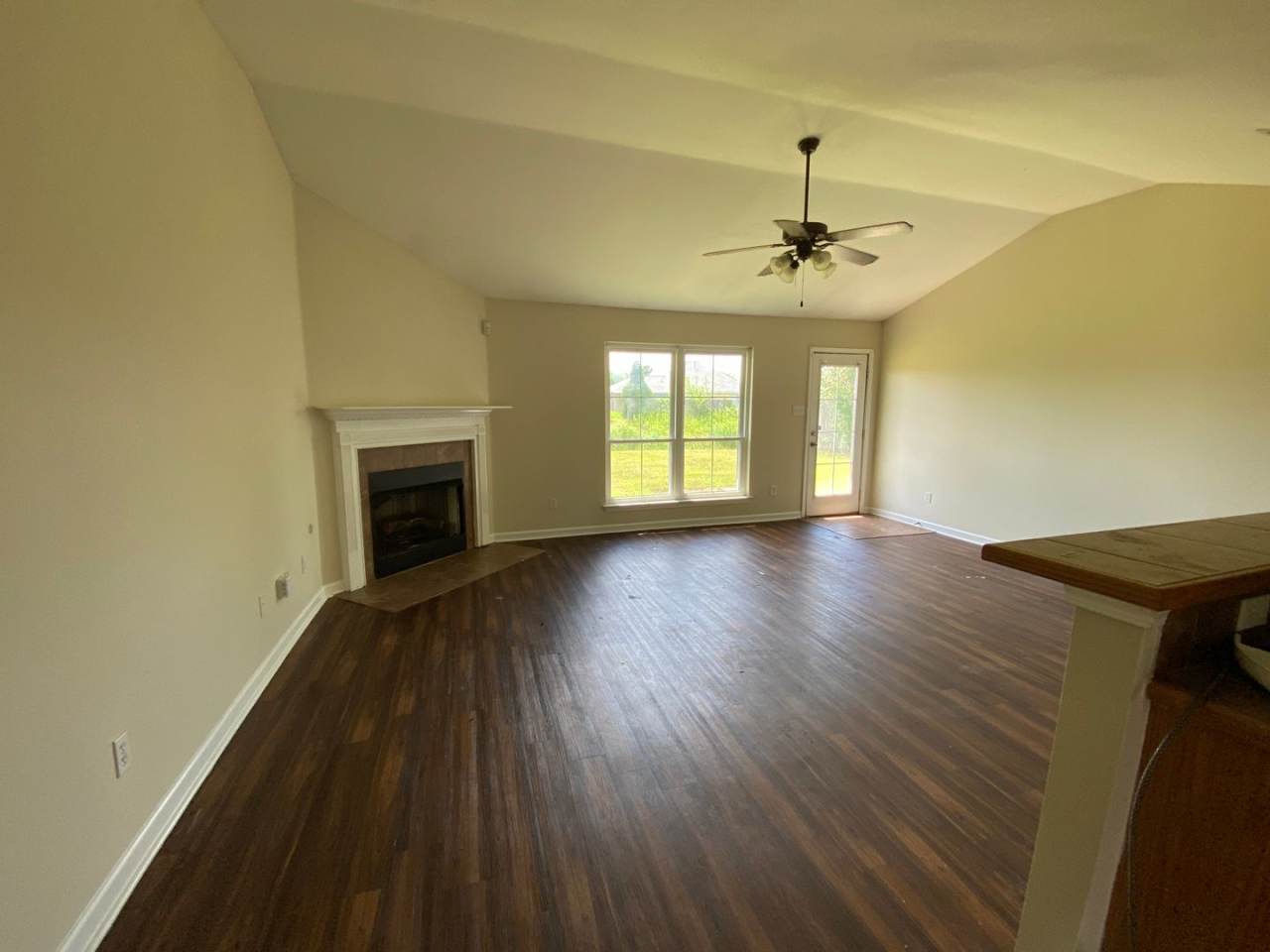 Must see this Beautiful home in Ascension Trace Subdivision 3BR/BT 5239 Hemingway Dr.