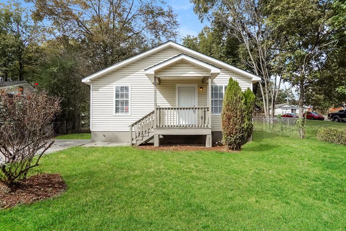 2332 2nd Avenue South