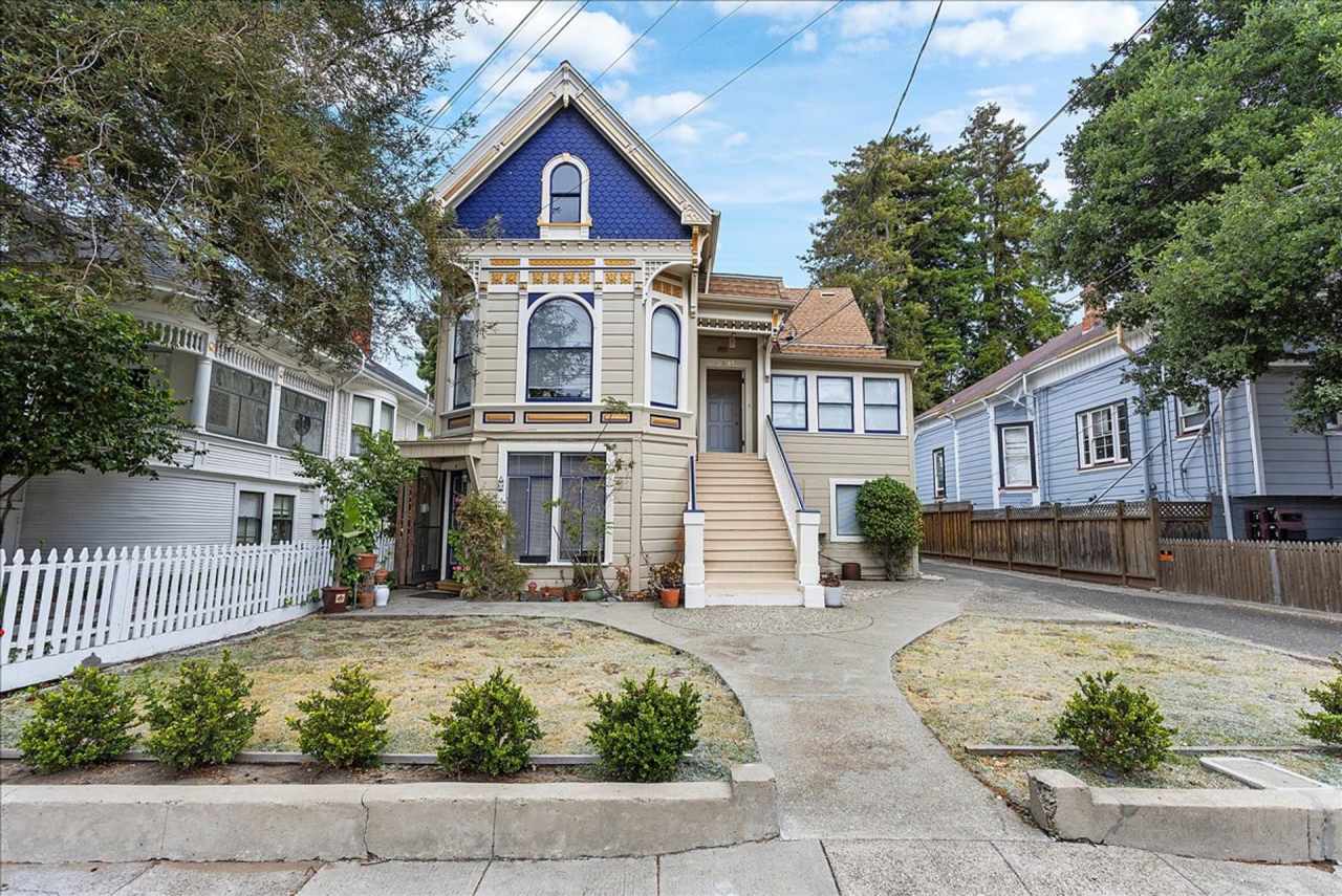 2241 San Jose Ave #B - 1 bedroom | 1 bath | Lower unit