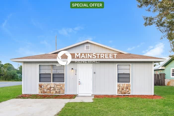 374 16th Street Southwest
