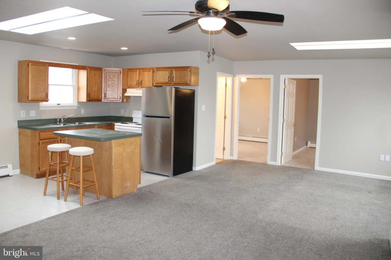 130 N MILL Street unit: Apartment D Rear