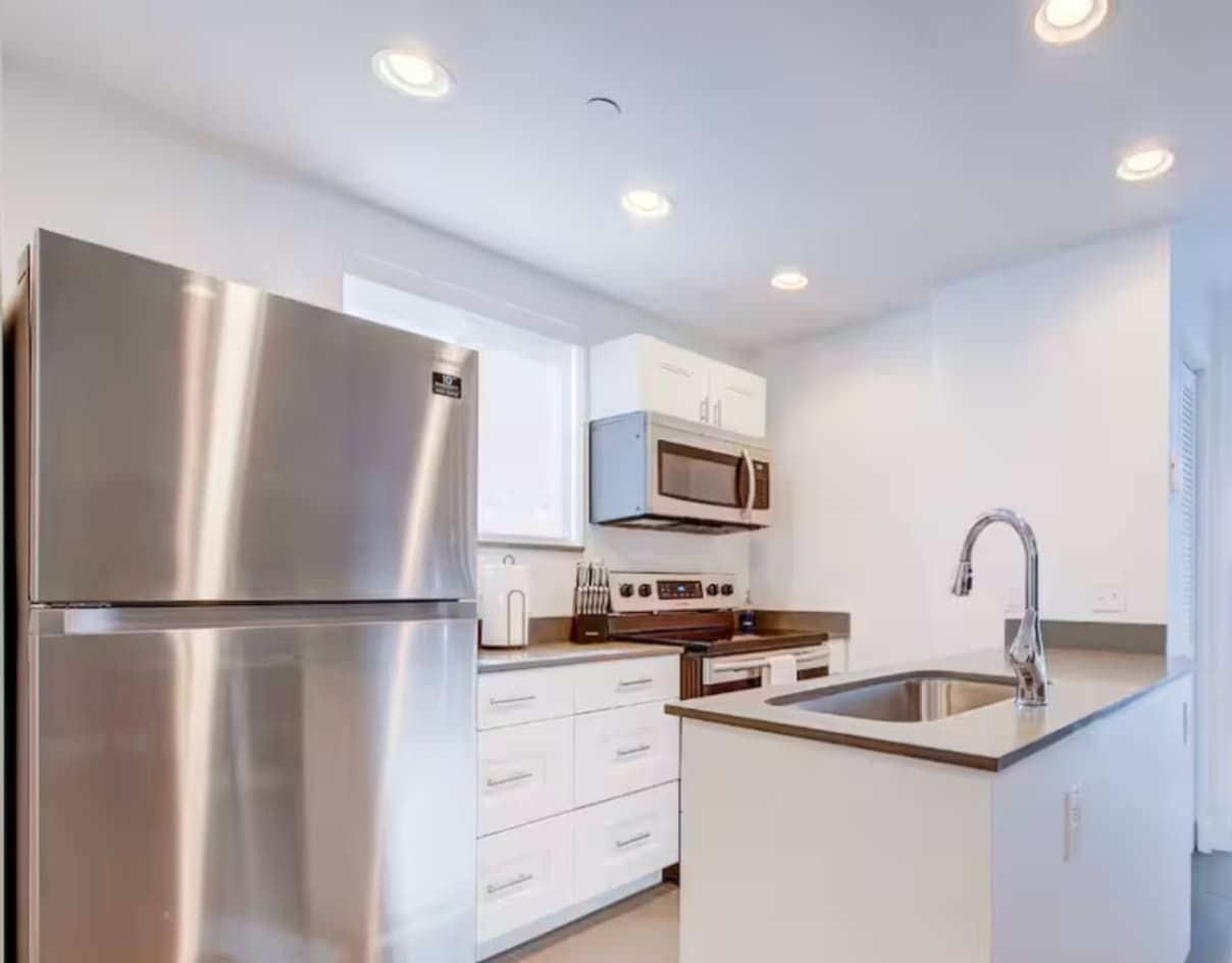 541 Northwest 33rd Street - 4