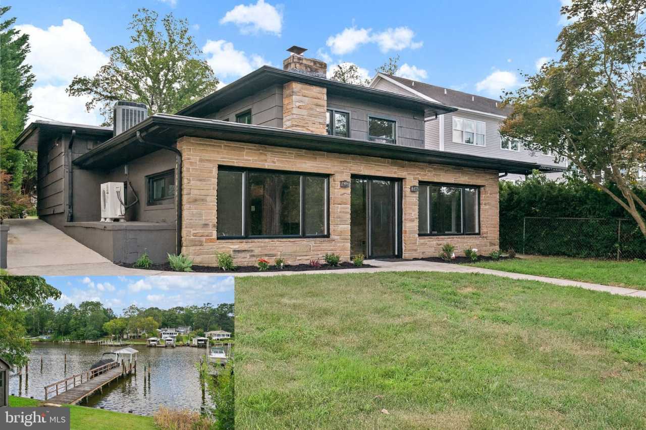 744 OAK GROVE Circle