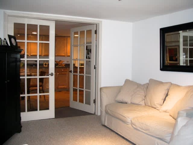 3831 North Hamlin Avenue