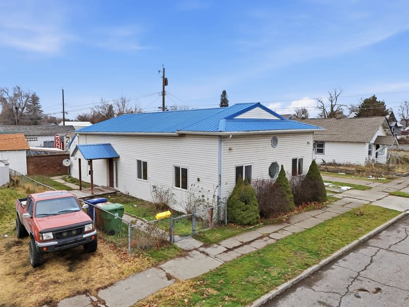 5111 North Stone Street - 1