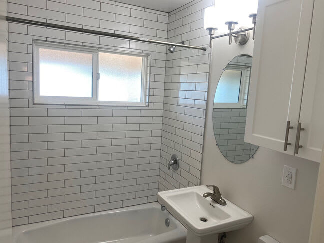 4110 - 4114 Arizona Street