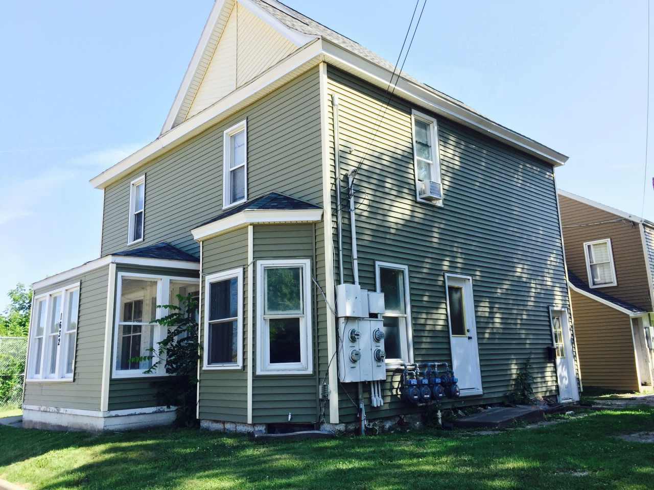 1632 Waterloo Rd - Cedar Falls