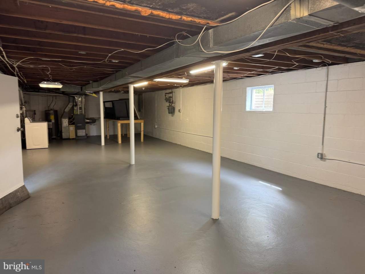 15 BOWLEYS QUARTERS Road