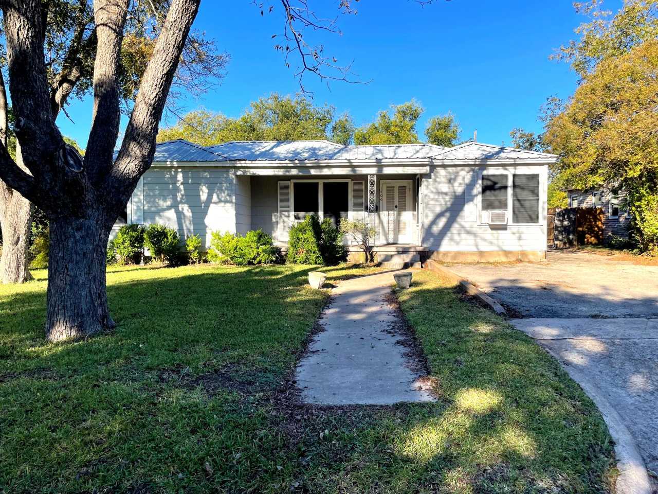 1406 North 2nd Street