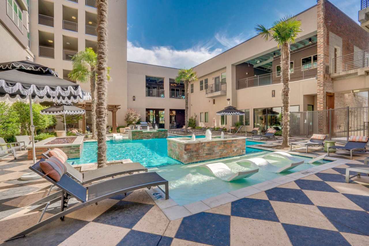 Bottle House on Main