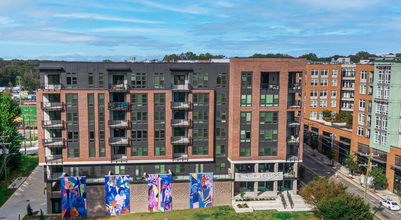 Foster on the Park Apartments