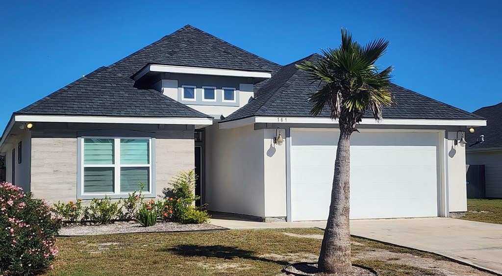 161 Torrey Pines Rd.