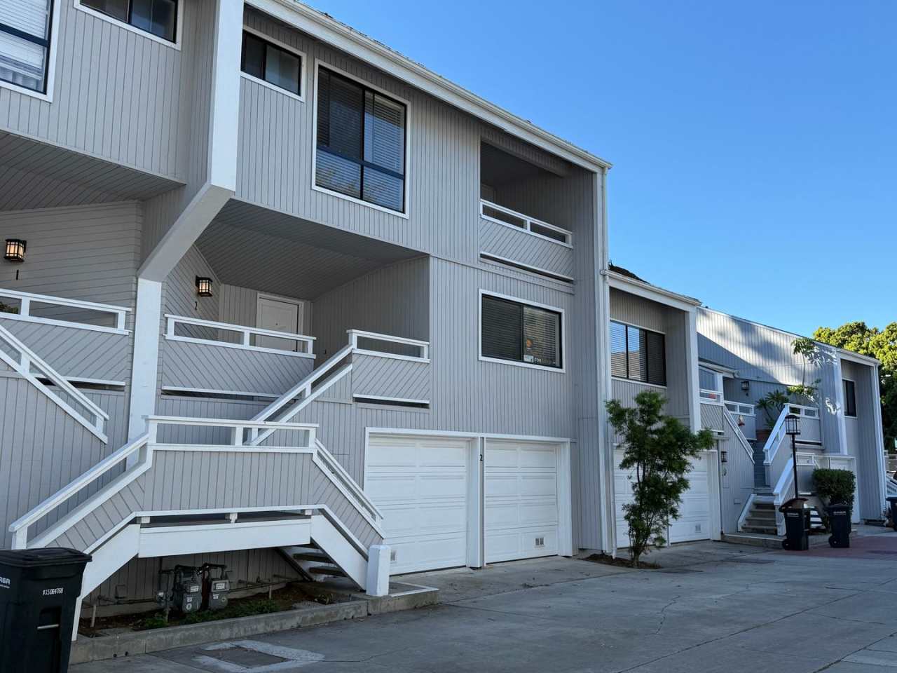 Newport Crest 2 Bedroom Townhouse / Newport Beach