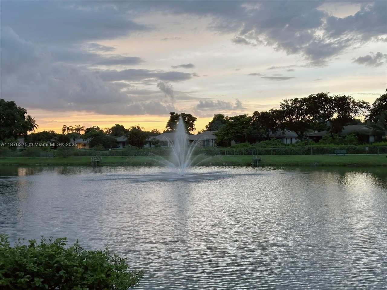 3483 Emerald Oaks Dr